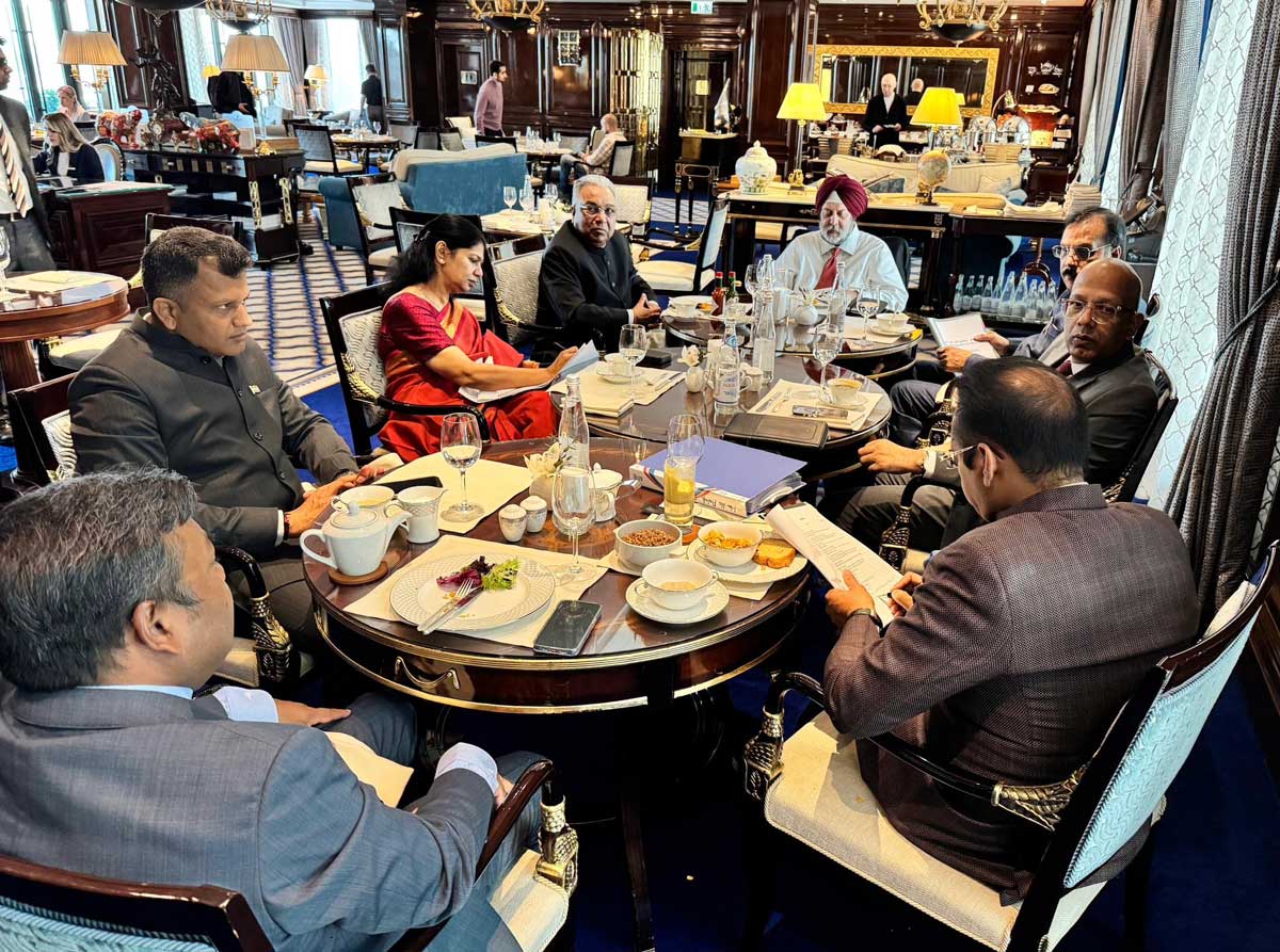 Delegation of Indian MPs active in Moscow